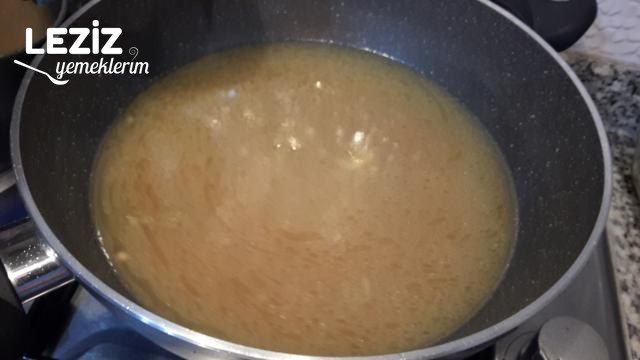 Et Suyuna Nohutlu Bulgur Pilavı Tarifi