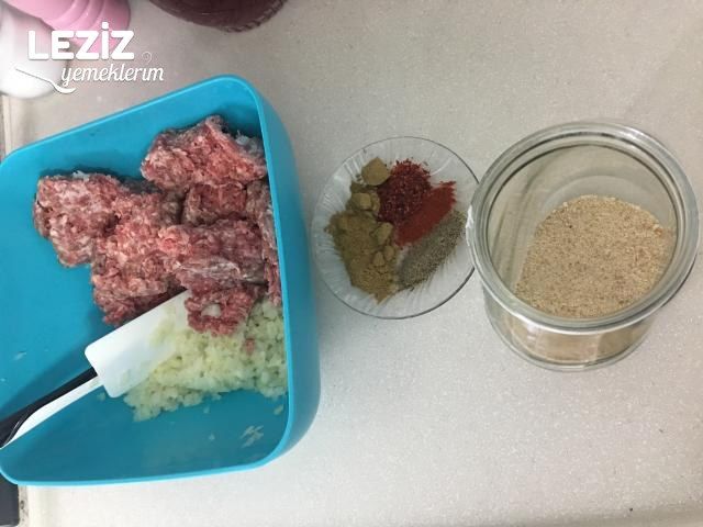 Mis Gibi Anne Köftesi