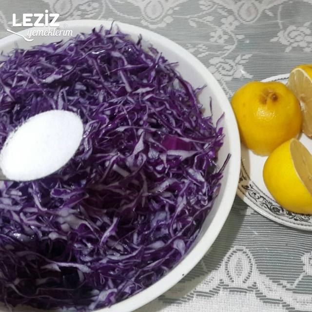 Sirkesiz Kırmızı Lahana Turşusu