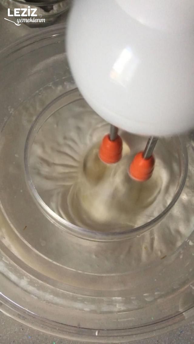 Böğürtlen Soslu Cheesecake
