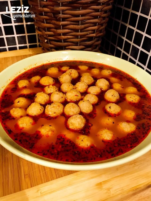 Sulu Kıymalı Bulgur Köftesi