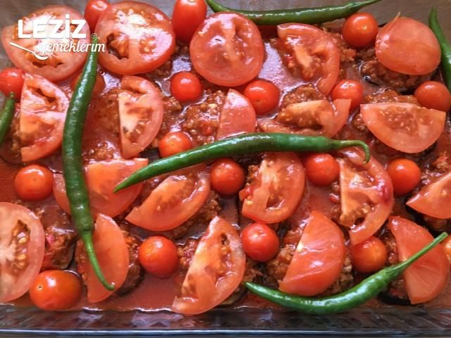 Kıymalı Bostan Patlıcan Kebabı Tarifi