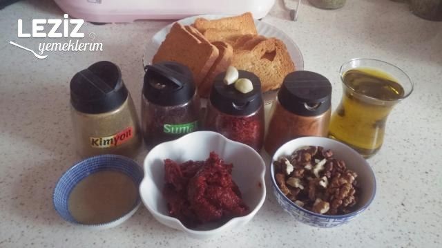 Muhammara (Kahvaltılık Salça) Tarifi, Nasıl Yapılır