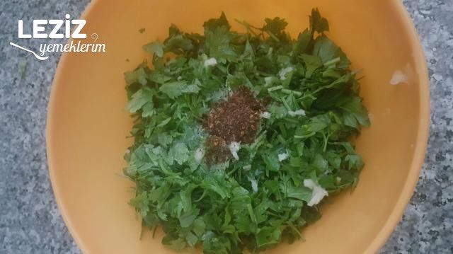 Ödem Attıran Zayıflatan Haliyle Acılı Ekşili Maydanozun En Güzel Hali