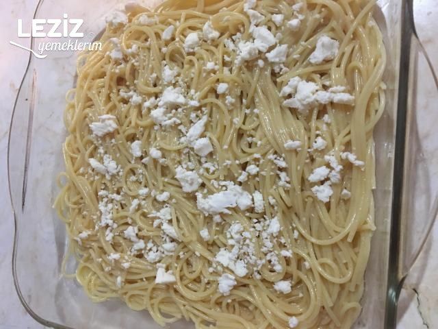 Makarnadan Pizza