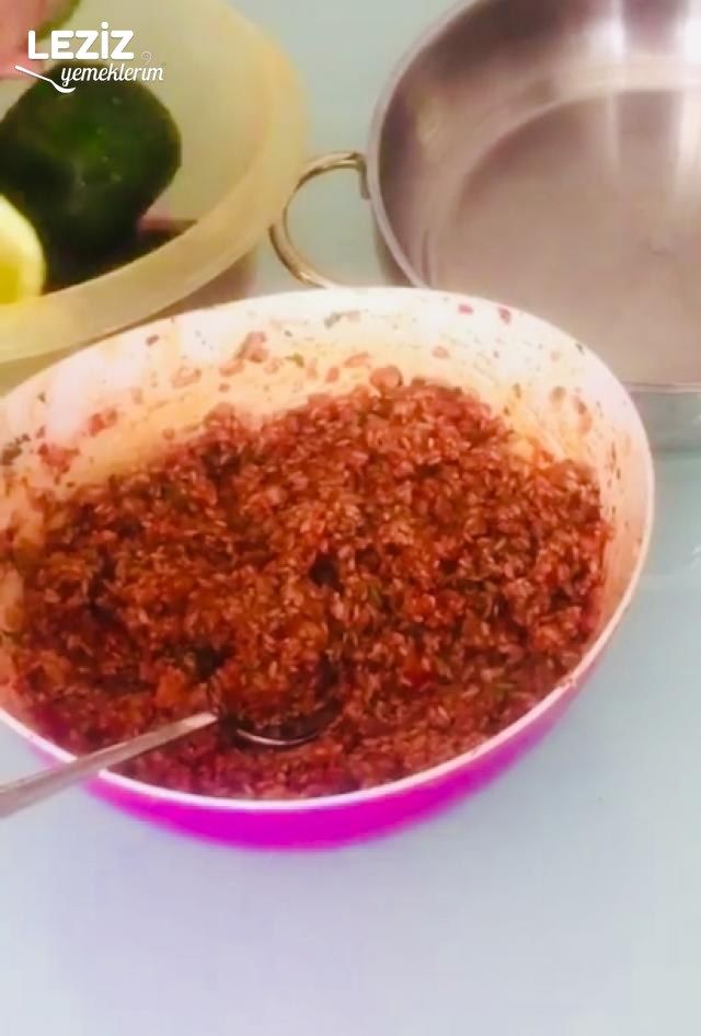 İç Malzemesi Çiğden, 5 Dakikada Girit Kabağı Dolması