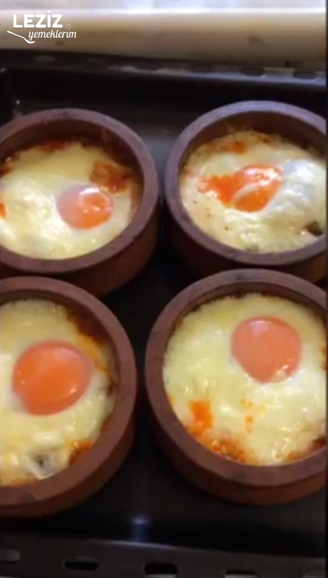 Güveçte Menemen