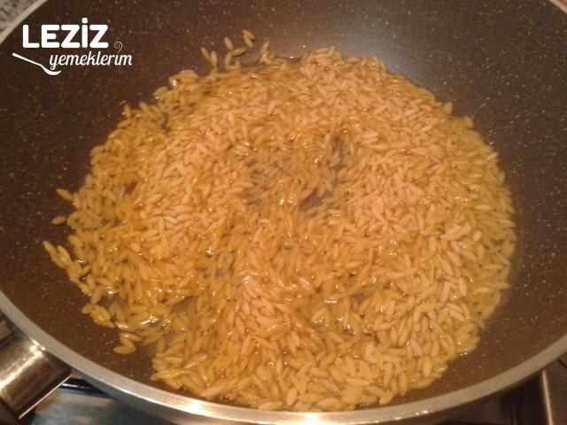 Arpa Şehriyeli Bulgur Pilavı Tarifi