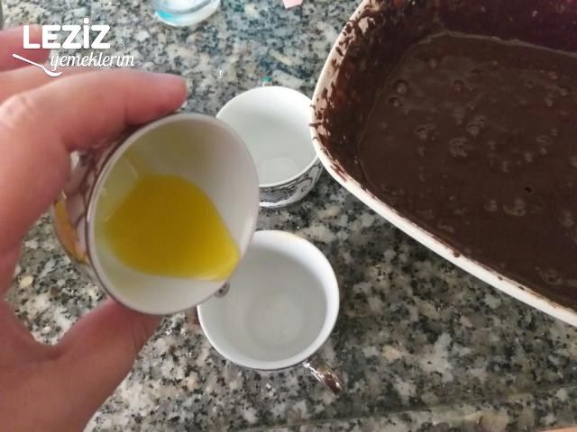 Tencerede Süpriz Fincan Kek