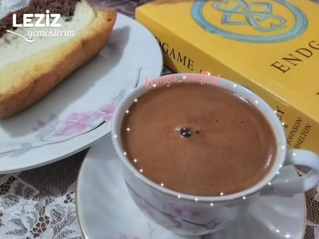 Üç Renkli Kek