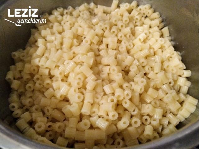 Makarnalı Rus Salatası Tarifi
