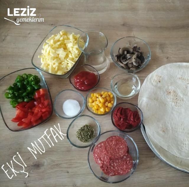 Pratik Lavaş Pizza