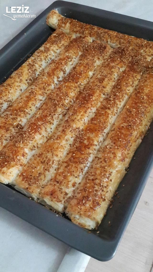 Baklavalık Yufkadan Peynirli Çıtır Börek