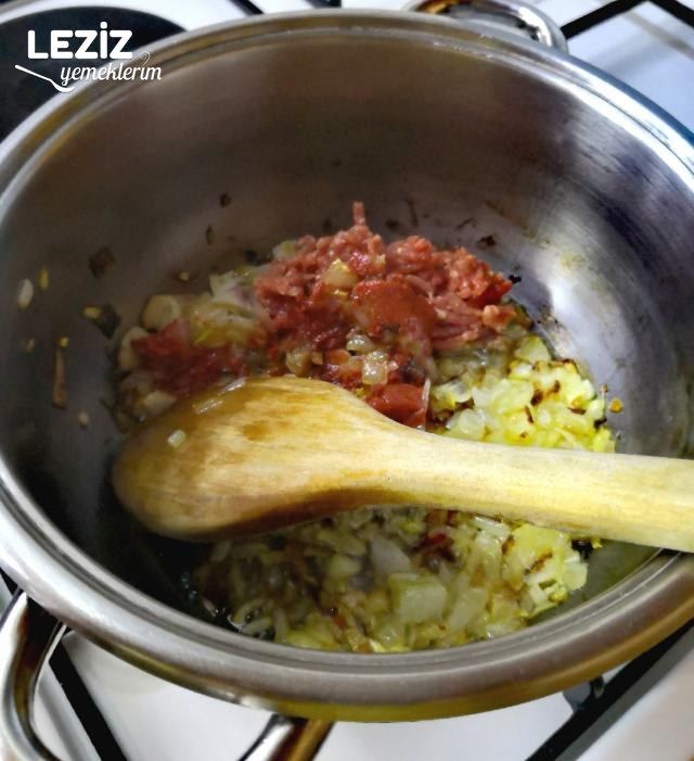 Kıymalı Pazı Yemeği