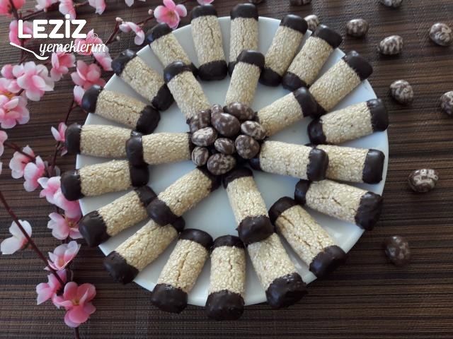 Tahinli Susamlı Kurabiye Tarifi