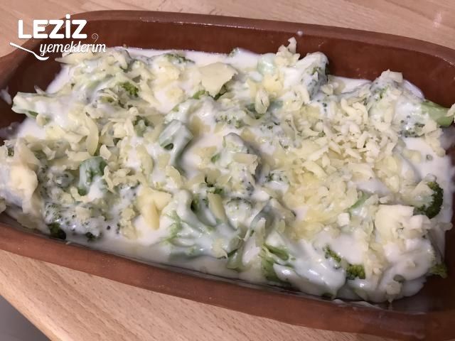 Beşamel Soslu Brokoli