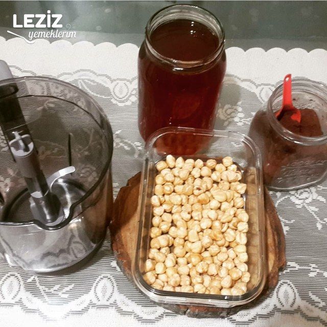 Çocuklara Ev Yapımı Nutella