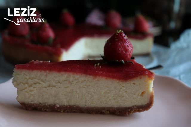 Çilekli Cheesecake Nasıl Yapılmalı?