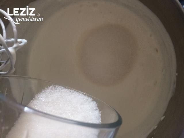 Çilekli Cheesecake Nasıl Yapılmalı?