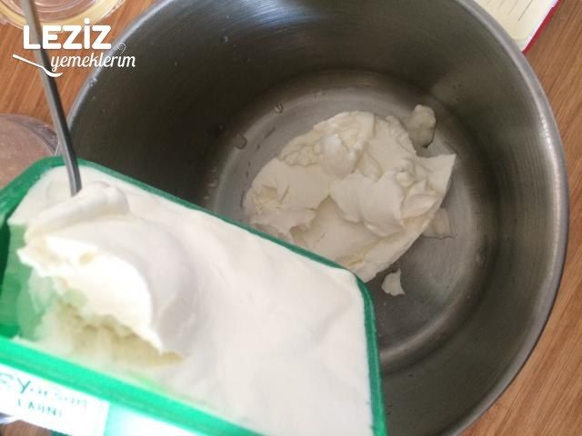 Çilekli Cheesecake Nasıl Yapılmalı?
