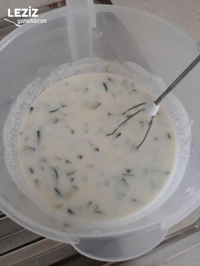 Cacık (Sarımsaklı)
