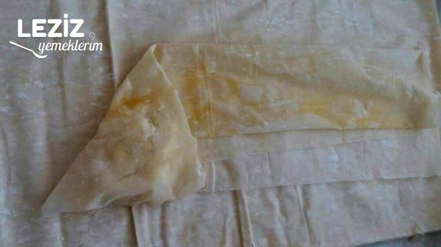 Ballı Börek