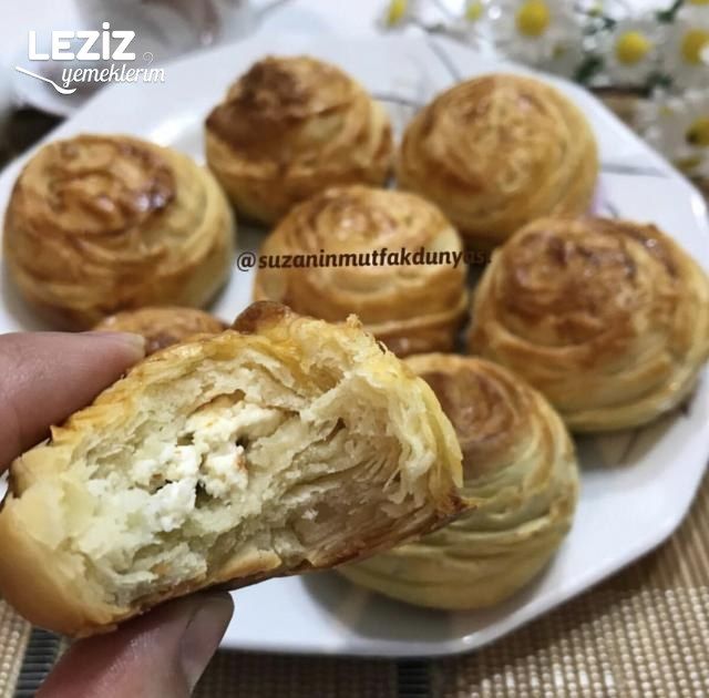 Kat Kat Rulo Börek