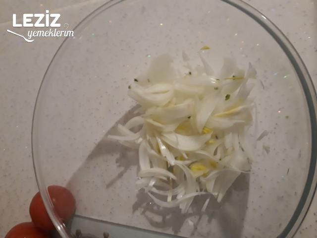 Ekmek Arası Köfte
