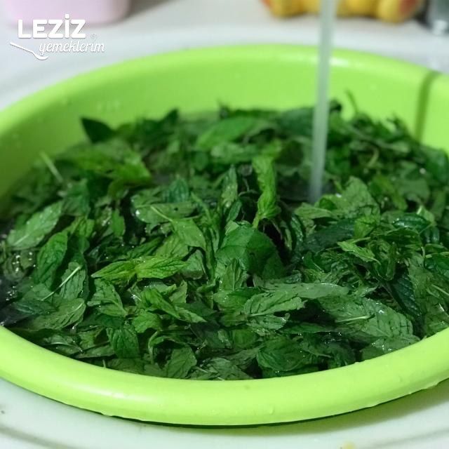 Evde Nane Nasıl Kurutulur? Nanenin Faydaları