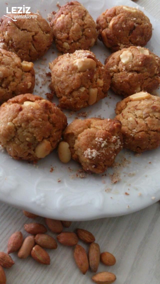 Yer Fıstıklı Kurabiye