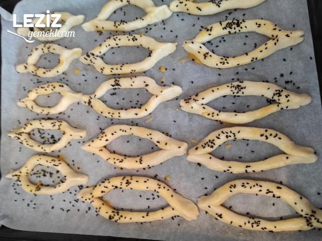 Pastane Usulü Çatal Kurabiye Nasıl Yapılır