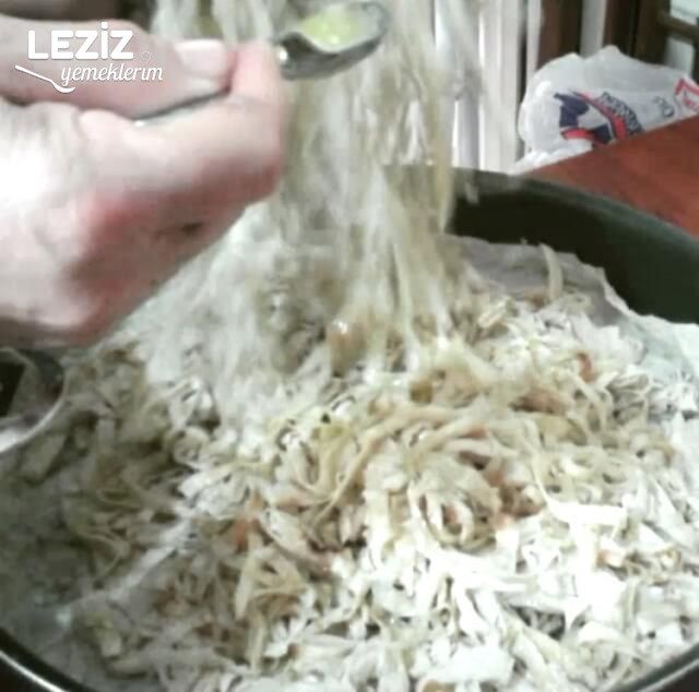İçli Börek (Çullu Börek)