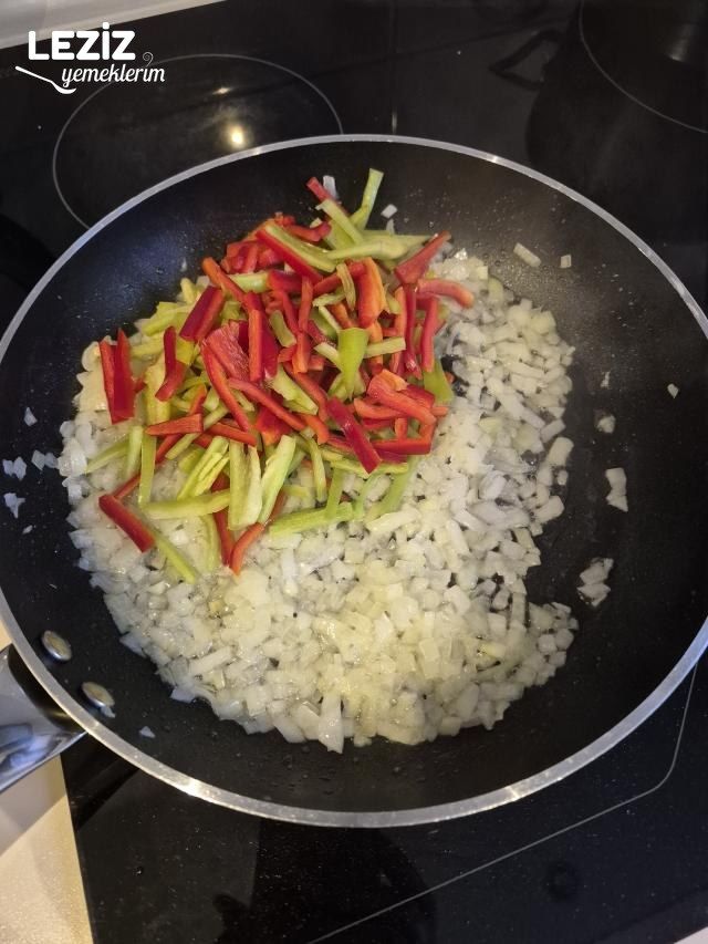 Ziyafet  Köftesi
