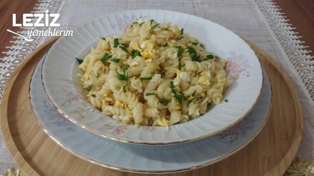 Yumurtalı Tereyağlı Nefis Makarna