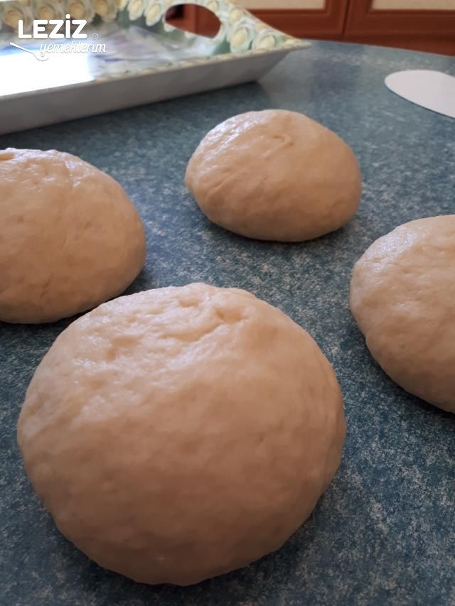 Kıyır Kıyır Midye Poğaça