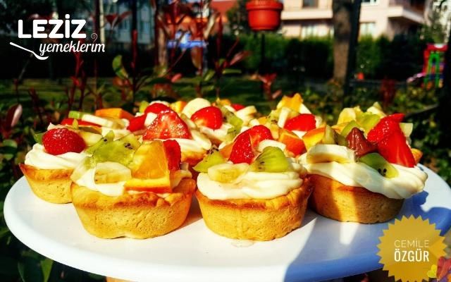 Meyveli Tartöletin Tarifi