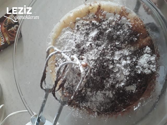 Islak Browni Kek