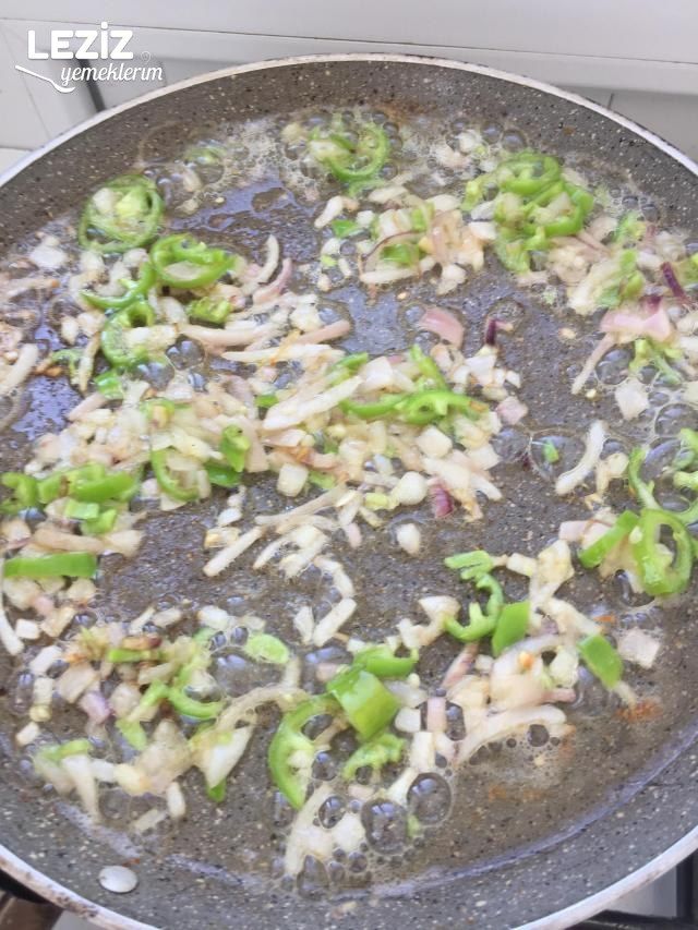 Kaşarlı Menemen