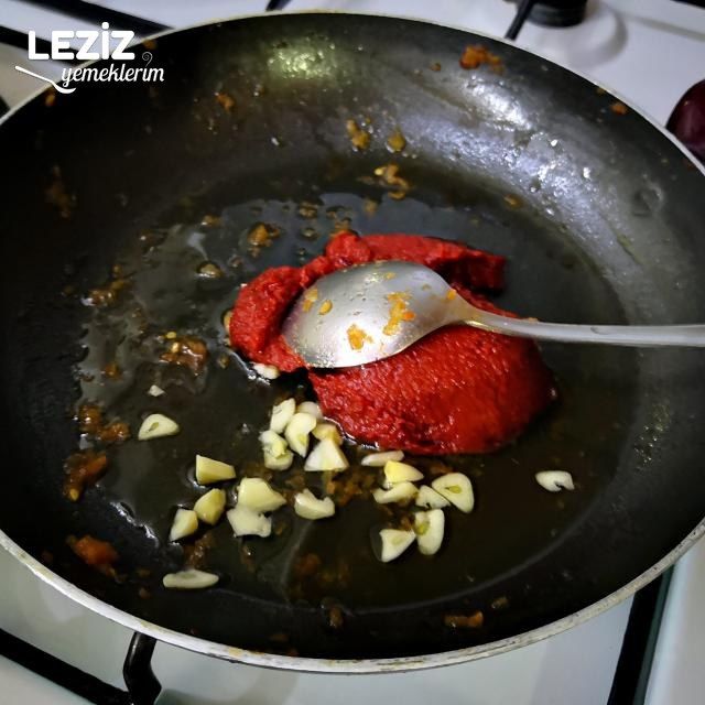 Kaşarlı Soslu Tavuk Tarifi