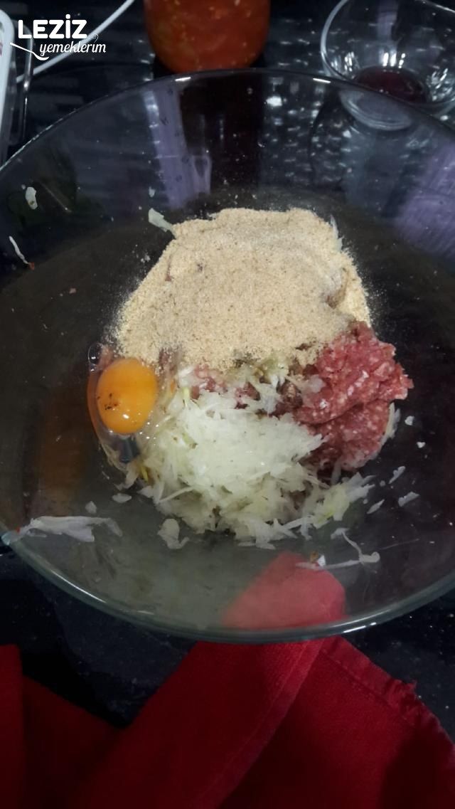 Fırında Köfte Patates Tarifi