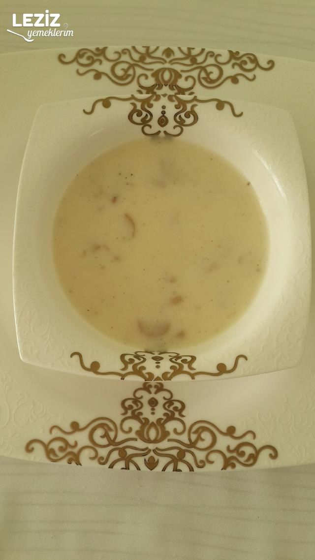 Enfes Kremalı Mantar Çorbası