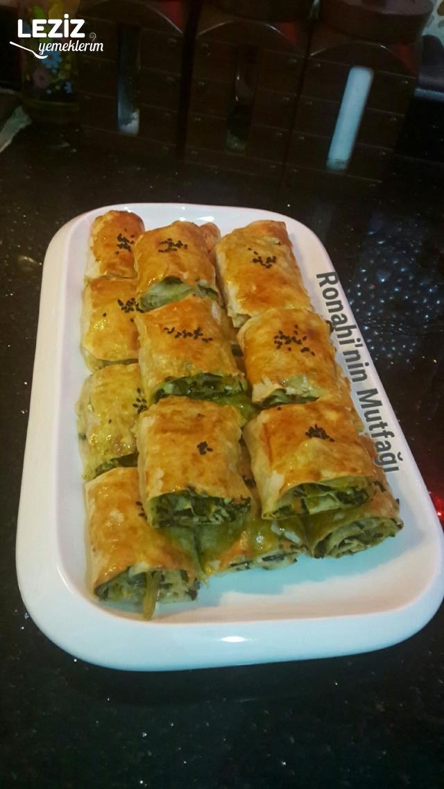 Unlu Sirkeli Ispanaklı Çıtır Börek