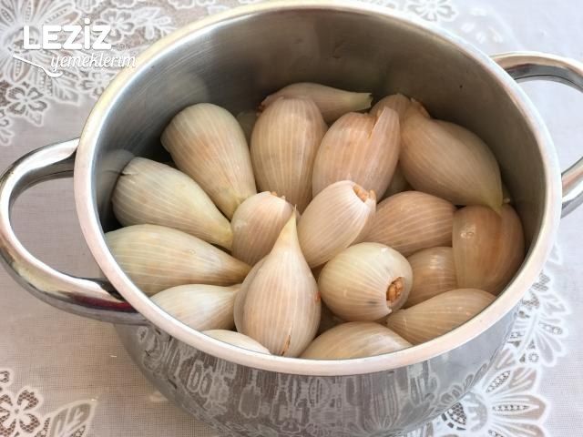 Zeytinyağlı Soğan Dolması