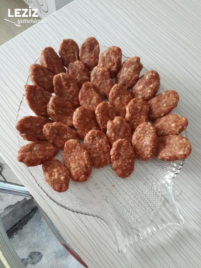 Karbonatlı Yumuşacık Anne Köftesi