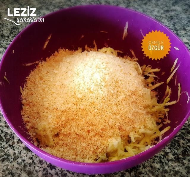 Ekmekli Kabak Köftesi