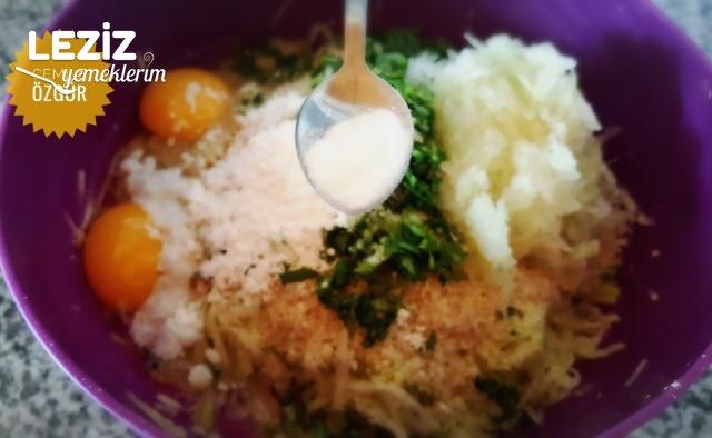 Ekmekli Kabak Köftesi