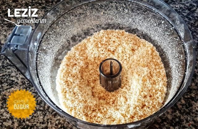 Ekmekli Kabak Köftesi