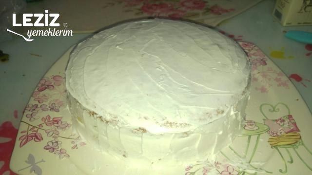 Meyveli Yaş Pastam