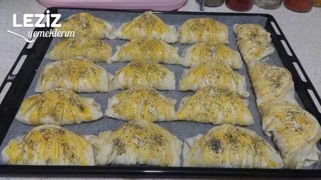 Çıtır Çıtır Midye Börek Tarifi