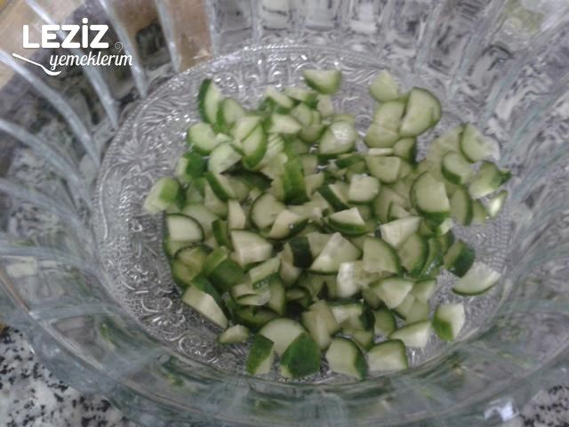 Nefis Salata Tarifi